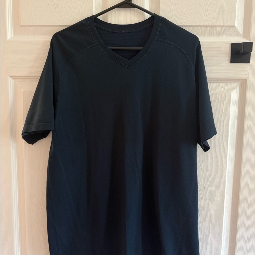 lululemon athletica Men's Dark Blue V-Neck Tee